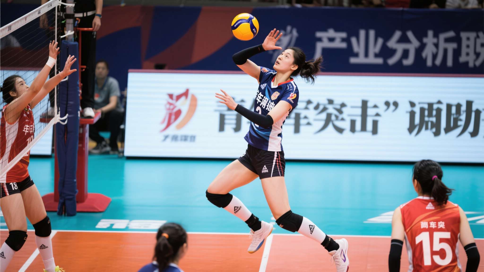 轰31分制胜!中国女排19岁1米87重炮崛起:赵勇征召又一新星? 轰31分制胜!中国女排19岁1米87重炮崛起:赵勇征召又一新星?